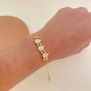 Pulseira Feminina em Aço Inoxidável com Flores de Cristais
