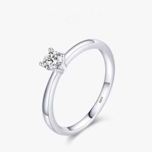 Anel Solitário em Prata 925 com Zircônia Brilhante